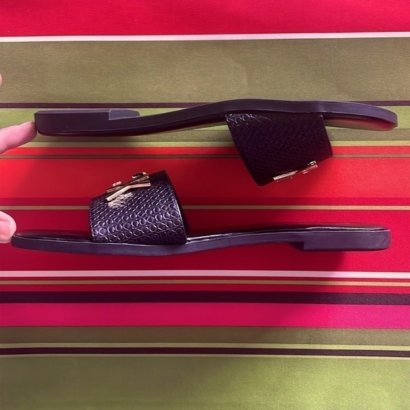 Brand New Calvin Klein Black Large Strap Sandals Flats w/ Gold Tone Metal Logo - Picture 8 of 12